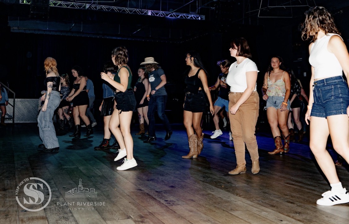 Ankita line dancing
